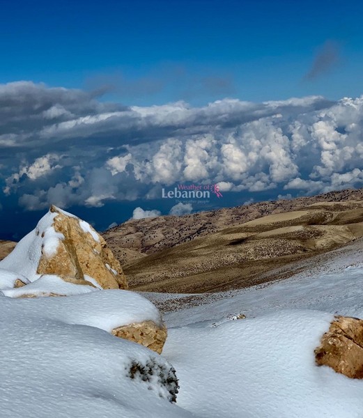 Snowflakes at Qornet el Sawda